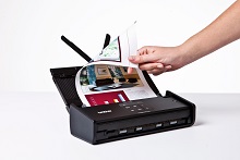 ADS-1100W Scanner compatto con ADF