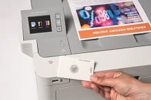 Stampa da NFC con stampante laser a colori Brother HL-L9310CDW